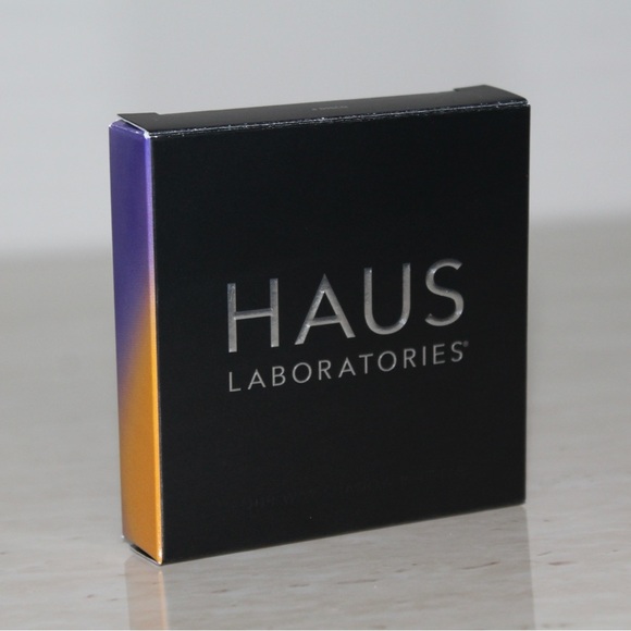 Haus Labs by Lady Gaga 4WAY ‘Disco’ Eyeshadow Palette - Picture 3 of 16